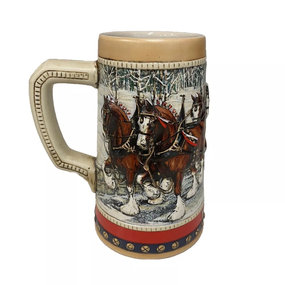 Vintage 1988 Anheuser Busch Budweiser Holiday Beer Stein Mug Cup Clydesdales